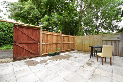 Bayes Close 