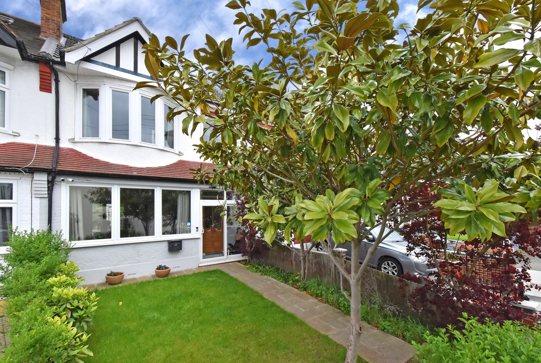 Nyon Grove , SE6 4EU