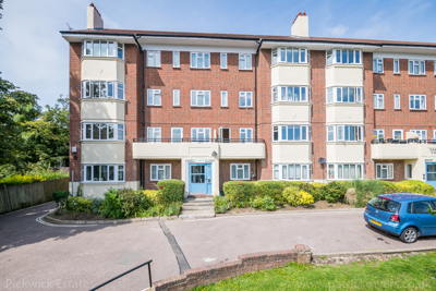 Oakhill Court 