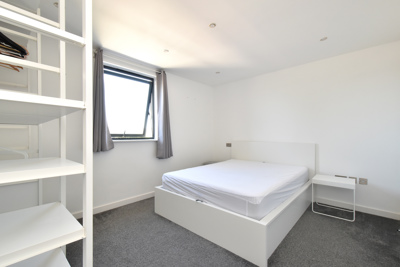 18 Brockley Park
