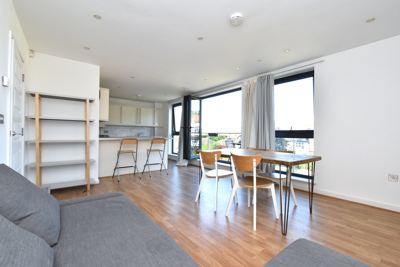 18 Brockley Park