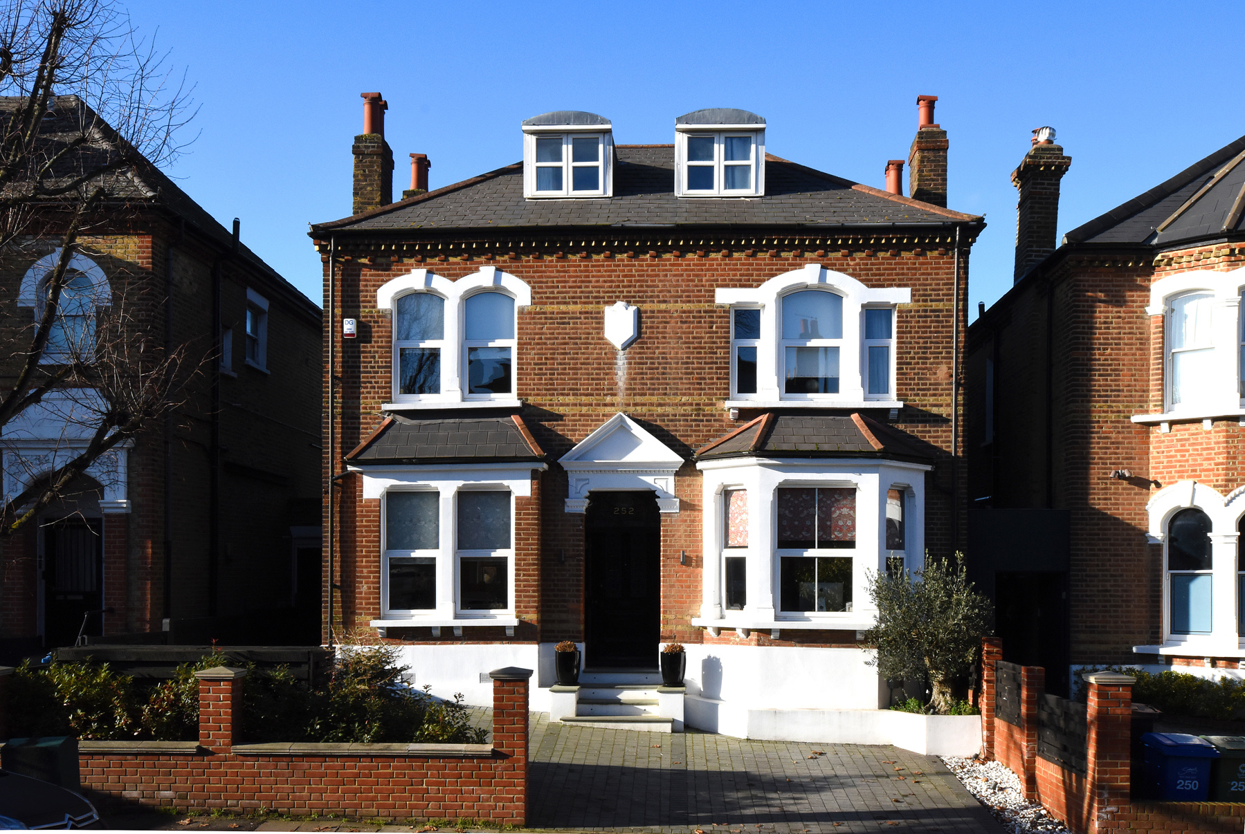 Barry Road , SE22 0JS