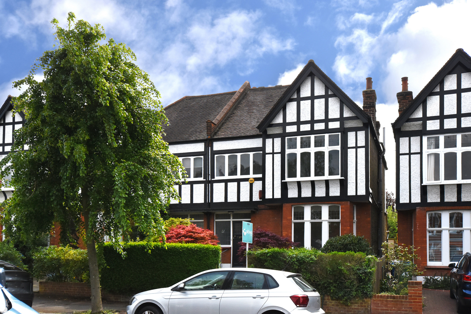 Woodwarde Road, SE22 8UN