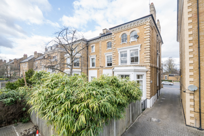 Thurlow Park Road 
