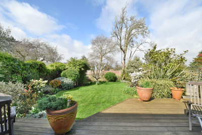 Liphook Cresent 