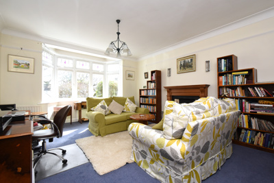 Liphook Cresent 