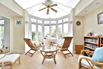 Liphook Cresent 
