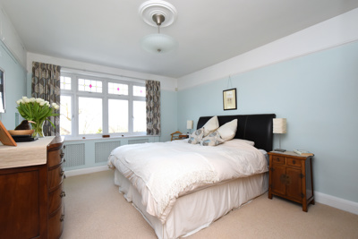 Liphook Cresent 