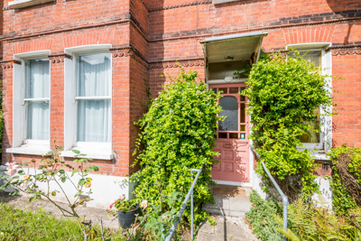 Canonbie Road