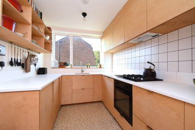 Buckstone Close