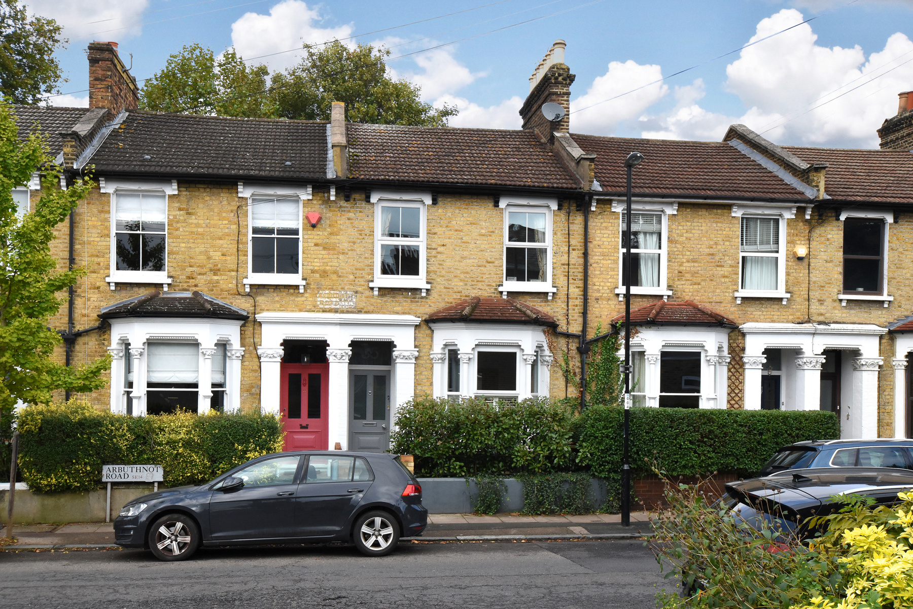 Arbuthnot Road , SE14 5LS