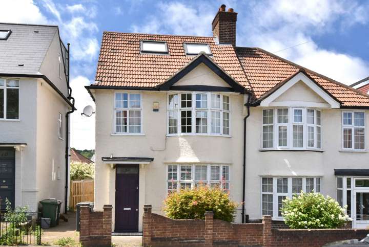 Bexhill Road, SE4
