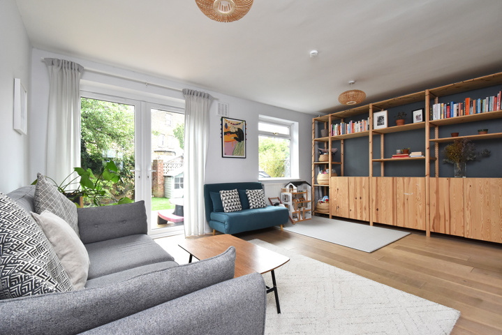 Brockley Rise , SE23