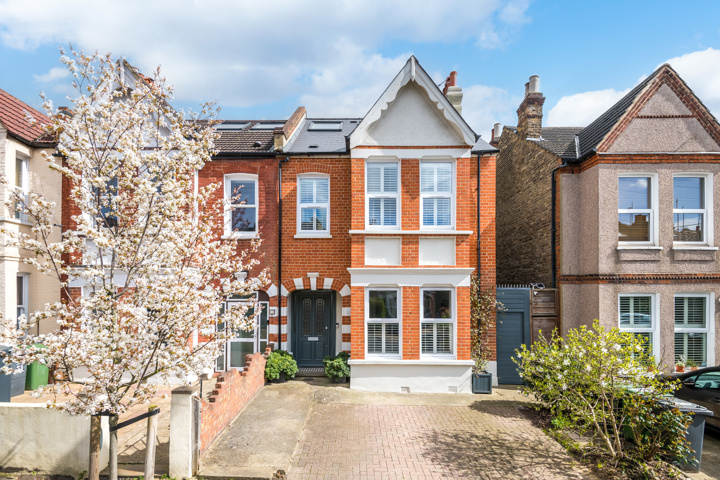 Elsinore Road, SE23