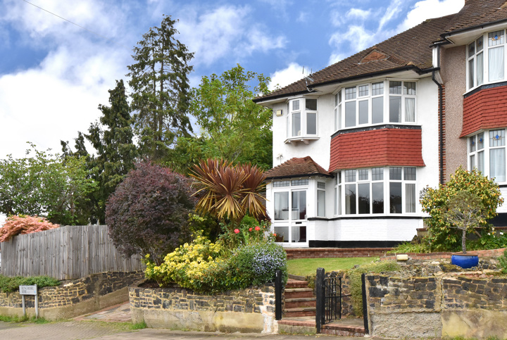 Ringmore Rise , SE23