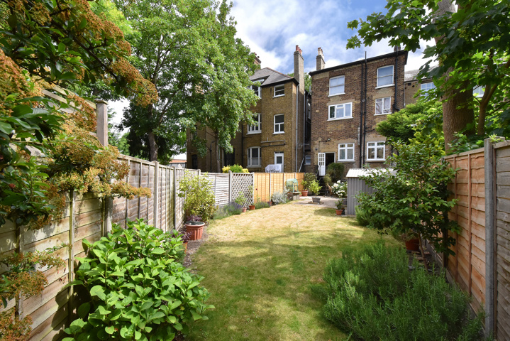Peckham Rye , SE22